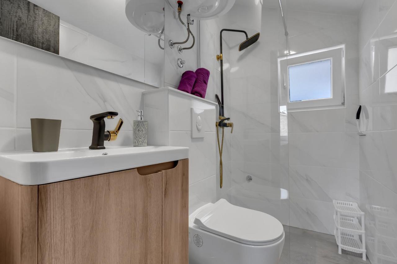 Kuca Za Odmor Lemon Tree Makarska Apartment Luaran gambar