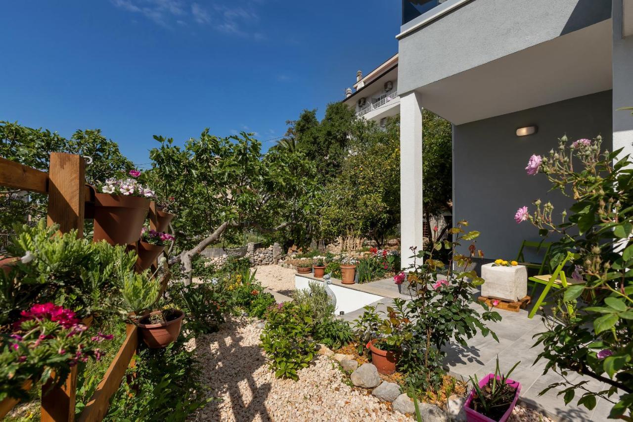 Kuca Za Odmor Lemon Tree Makarska Apartment Luaran gambar