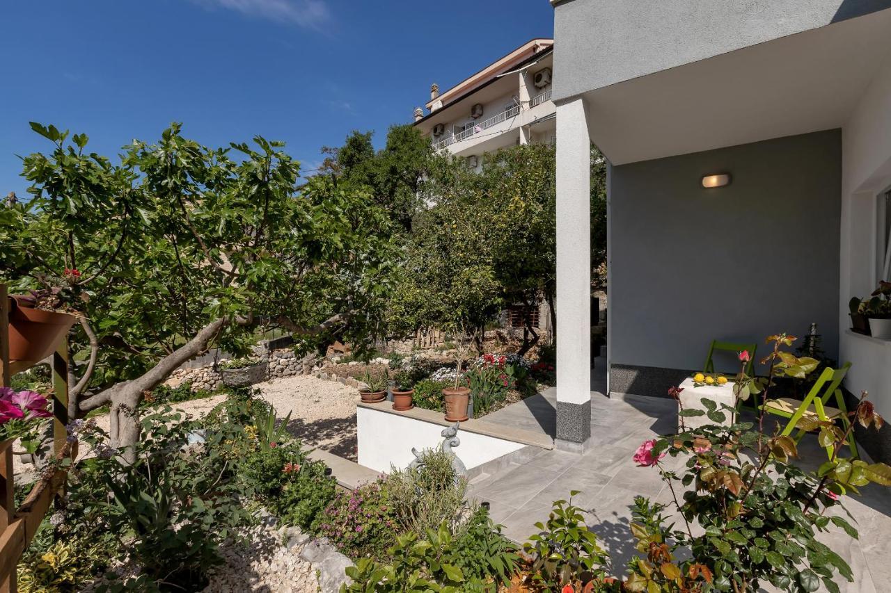 Kuca Za Odmor Lemon Tree Makarska Apartment Luaran gambar